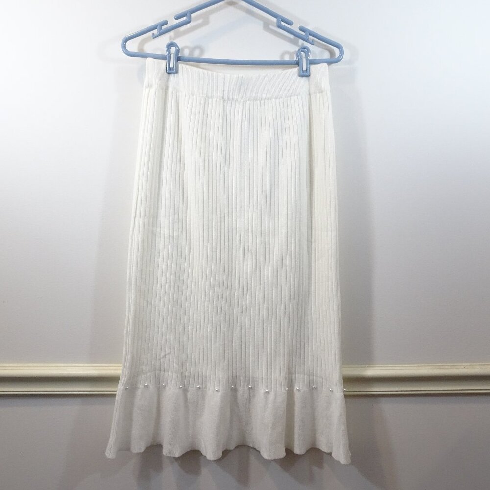 LUNA Cream Ribbed Sweater Skirt Sz L Pearl Accents Pull On Flared Hem